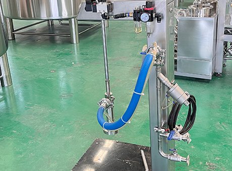 详情_0001_Single head keg filler后面