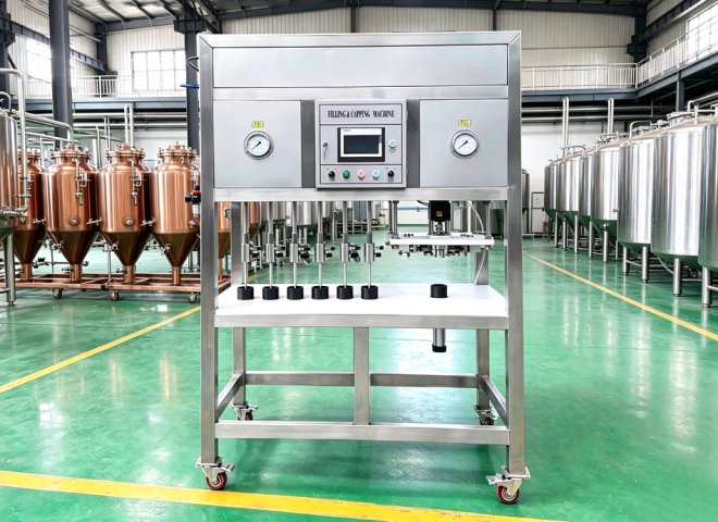6 Heads Can Filling and Capping Machine